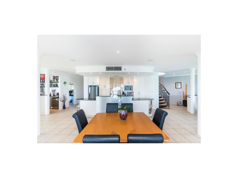 12 Ian Wood Drive, Dolphin Heads QLD 4740