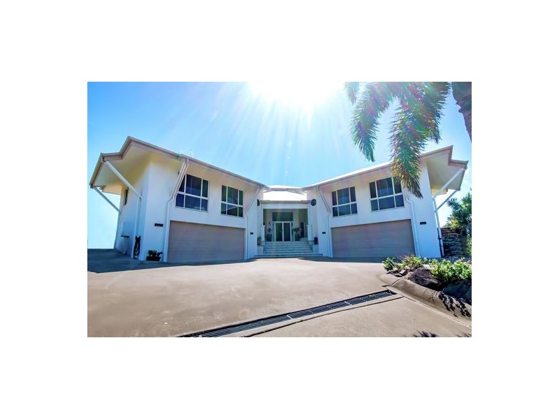 12 Ian Wood Drive, Dolphin Heads QLD 4740