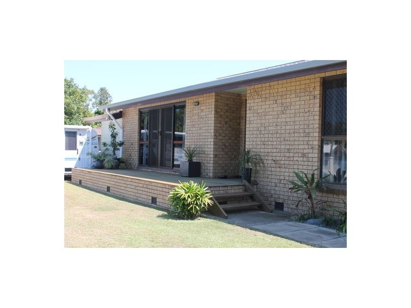 5 Bourke Street, Blacks Beach QLD 4740