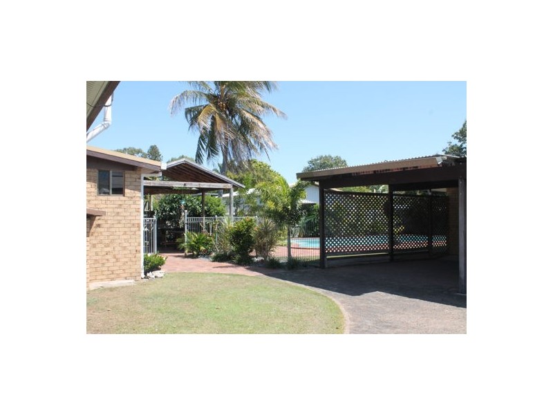 5 Bourke Street, Blacks Beach QLD 4740