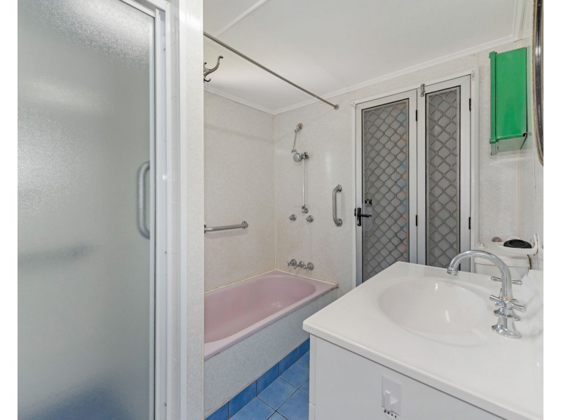 52 Rae Street, East Mackay QLD 4740
