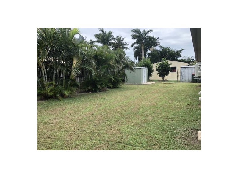 1/25 The Barons Drive, Andergrove QLD 4740