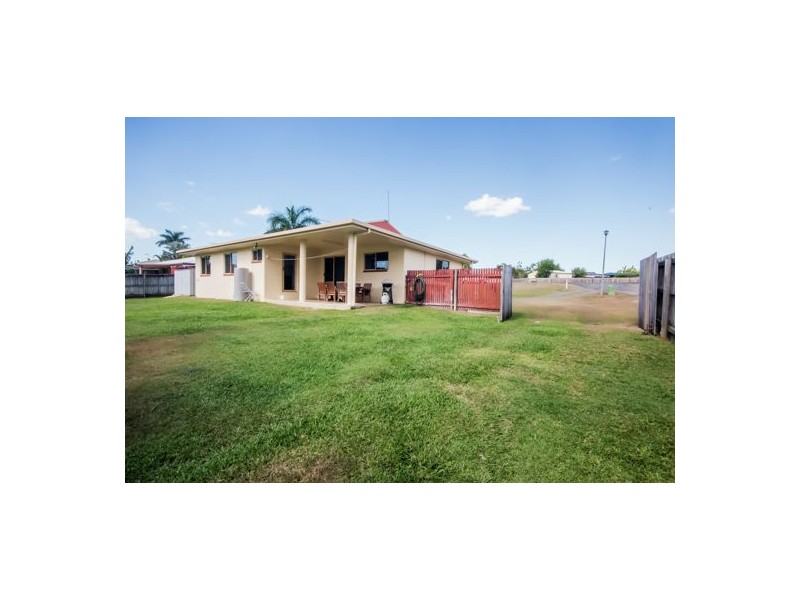 40 Peak Downs Highway, Walkerston QLD 4751