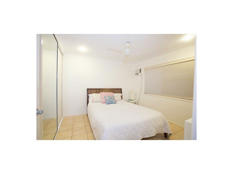 22` Whitesan Blue Terrace, Blacks Beach QLD 4740