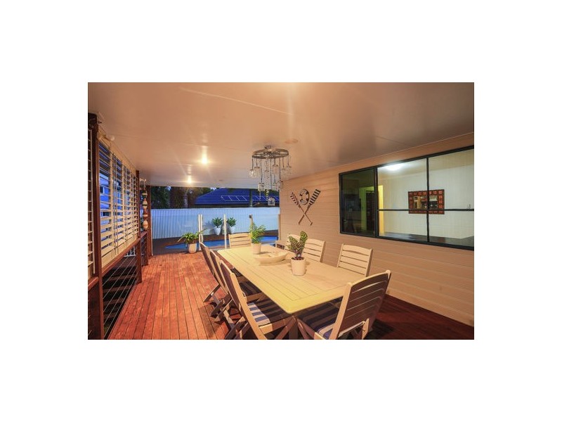 22` Whitesan Blue Terrace, Blacks Beach QLD 4740
