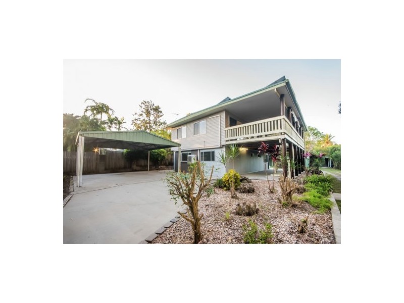2A Edmonds Street, Bucasia QLD 4750