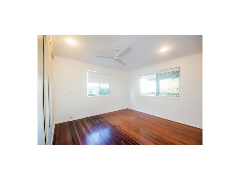 2A Edmonds Street, Bucasia QLD 4750