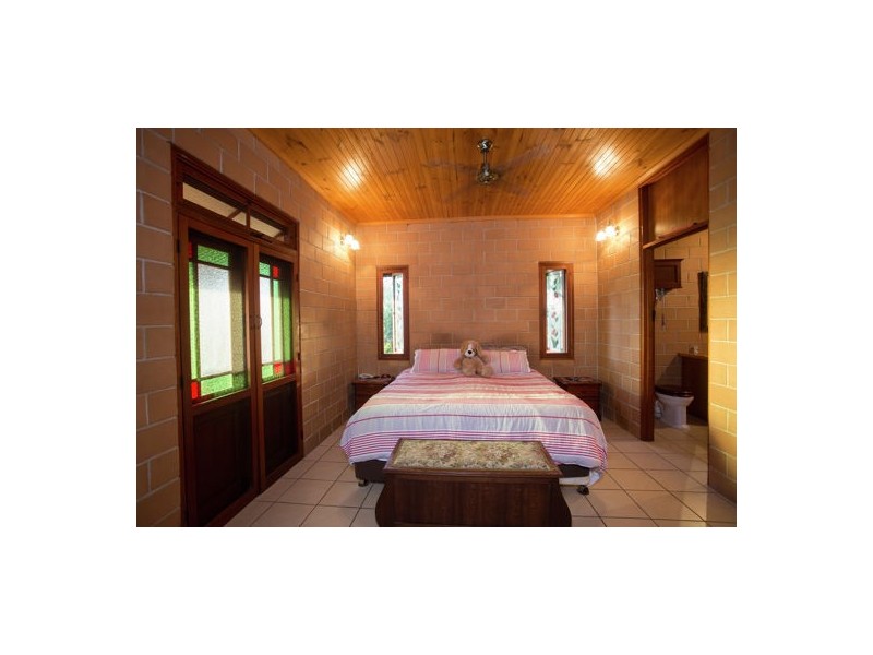 826 Maraju-Yakapari Road, Dumbleton QLD 4740