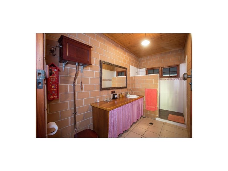826 Maraju-Yakapari Road, Dumbleton QLD 4740