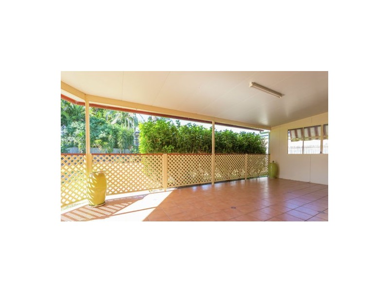 32 Adrian Street, West Mackay QLD 4740