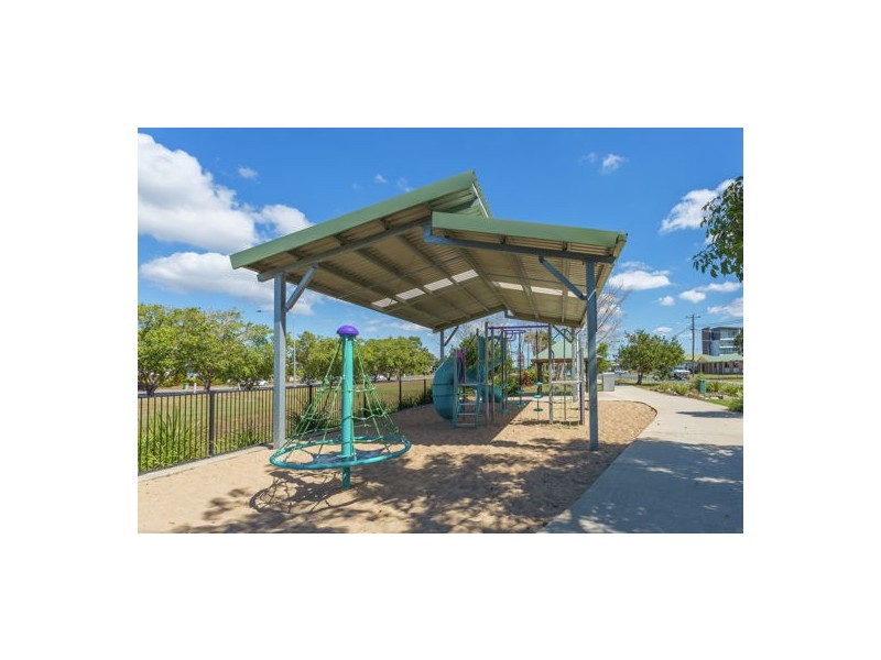 32 Adrian Street, West Mackay QLD 4740