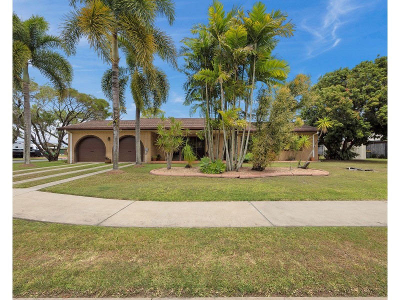 2 Dickens Avenue, Ooralea QLD 4740