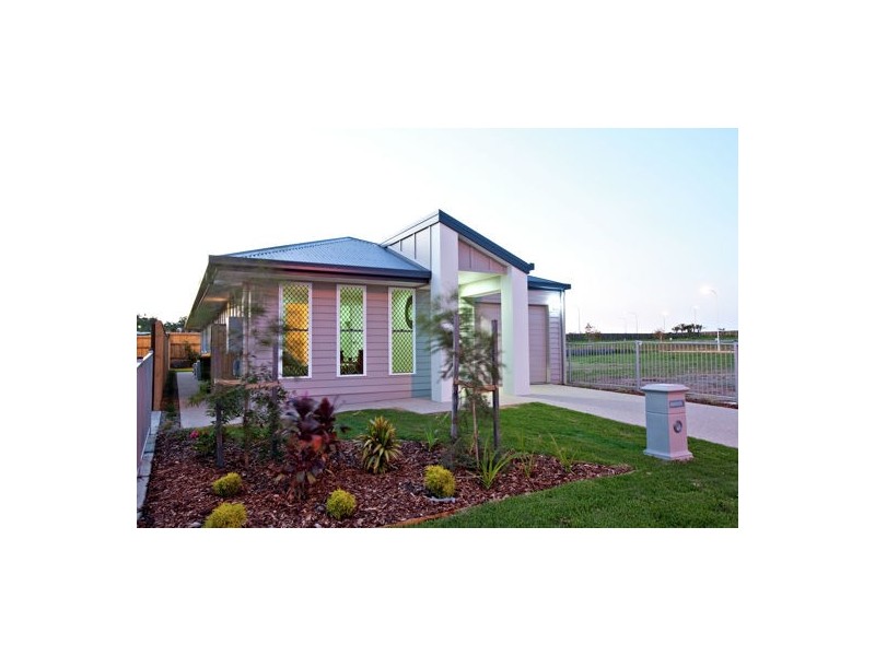 41 Sonoran Street, Rural View QLD 4740