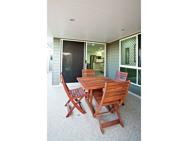 41 Sonoran Street, Rural View QLD 4740