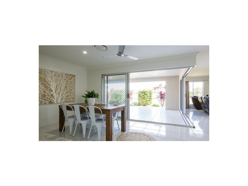 16 Kerrisdale Crescent, Beaconsfield QLD 4740