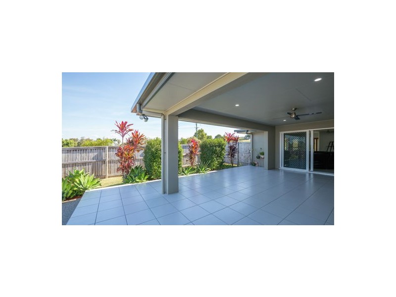 16 Kerrisdale Crescent, Beaconsfield QLD 4740