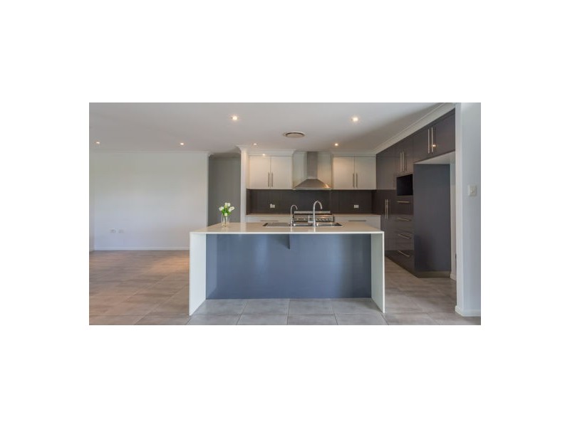 9 Homebush Road, Rosella QLD 4740