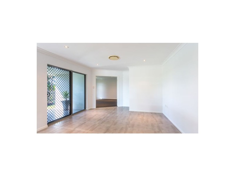 9 Homebush Road, Rosella QLD 4740