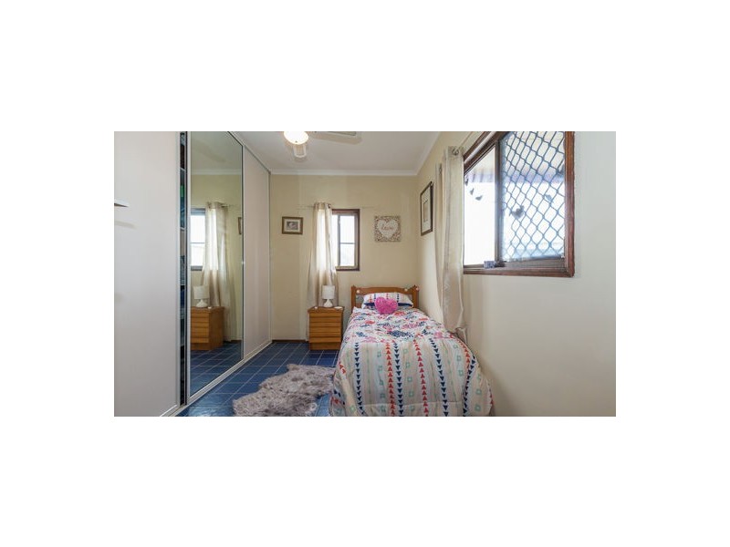 42 Pacific Esplanade, Slade Point QLD 4740