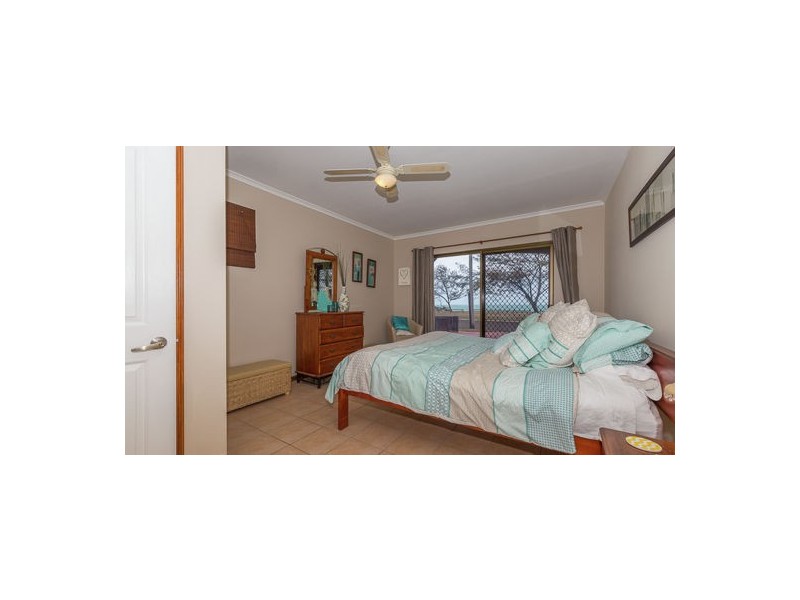 42 Pacific Esplanade, Slade Point QLD 4740