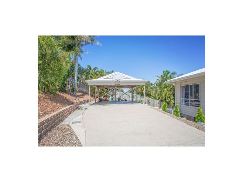 47 Ian Wood Drive, Dolphin Heads QLD 4740