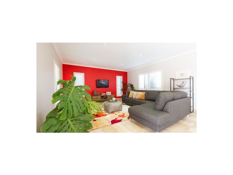 24 Reef Parade, East Mackay QLD 4740