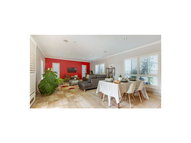 24 Reef Parade, East Mackay QLD 4740