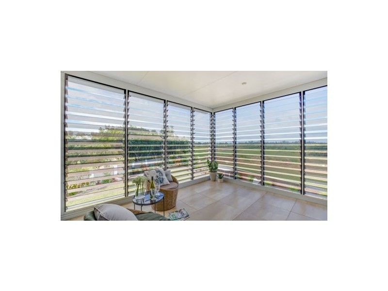 24 Reef Parade, East Mackay QLD 4740