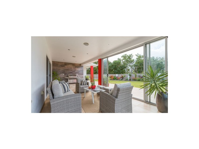 24 Reef Parade, East Mackay QLD 4740