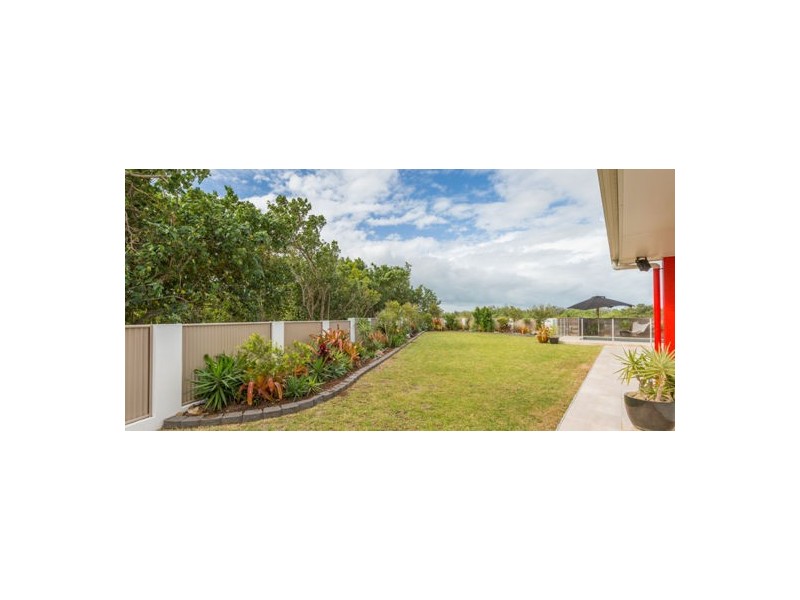 24 Reef Parade, East Mackay QLD 4740