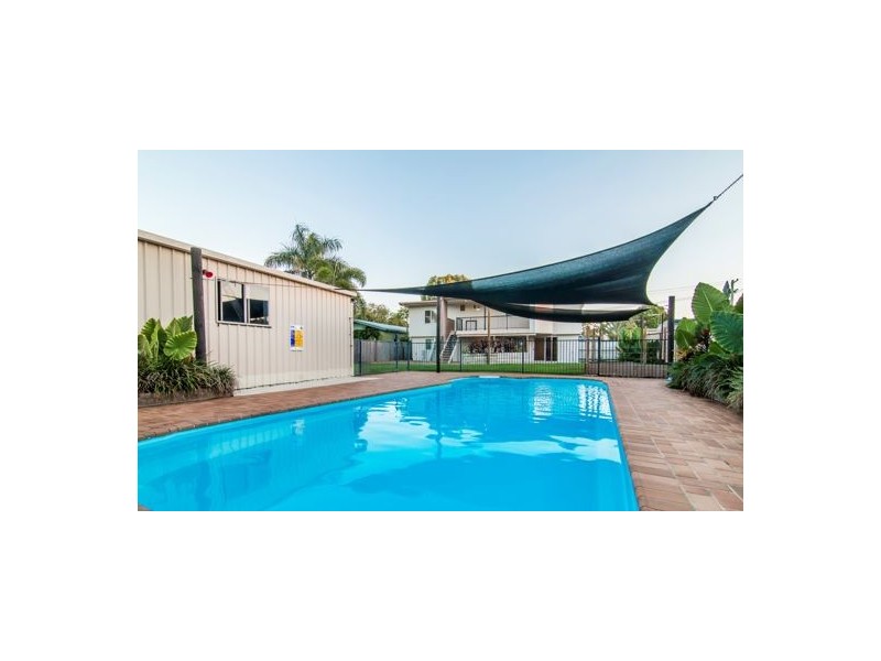 2 St Bees Avenue, Bucasia QLD 4750
