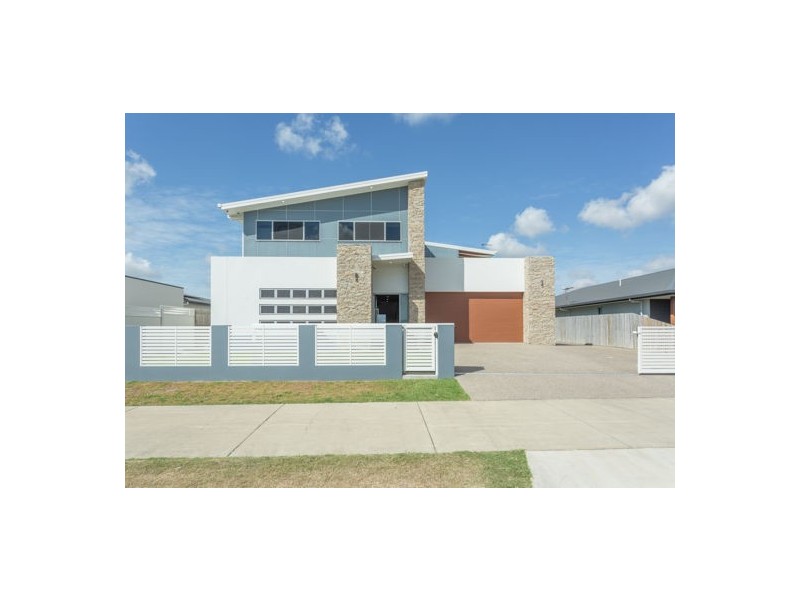 49 Botanical Drive, Ooralea QLD 4740