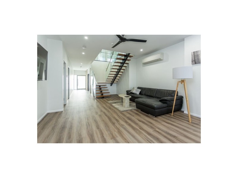 49 Botanical Drive, Ooralea QLD 4740