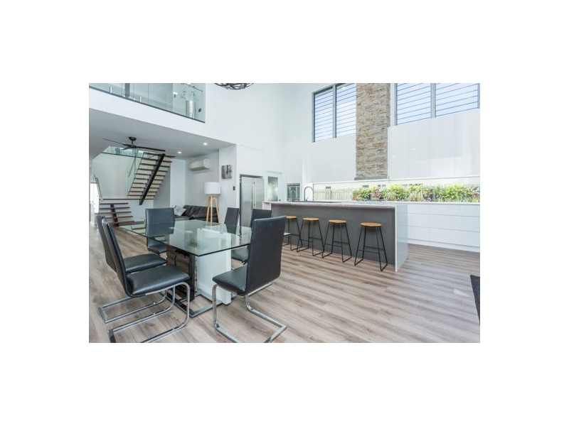 49 Botanical Drive, Ooralea QLD 4740