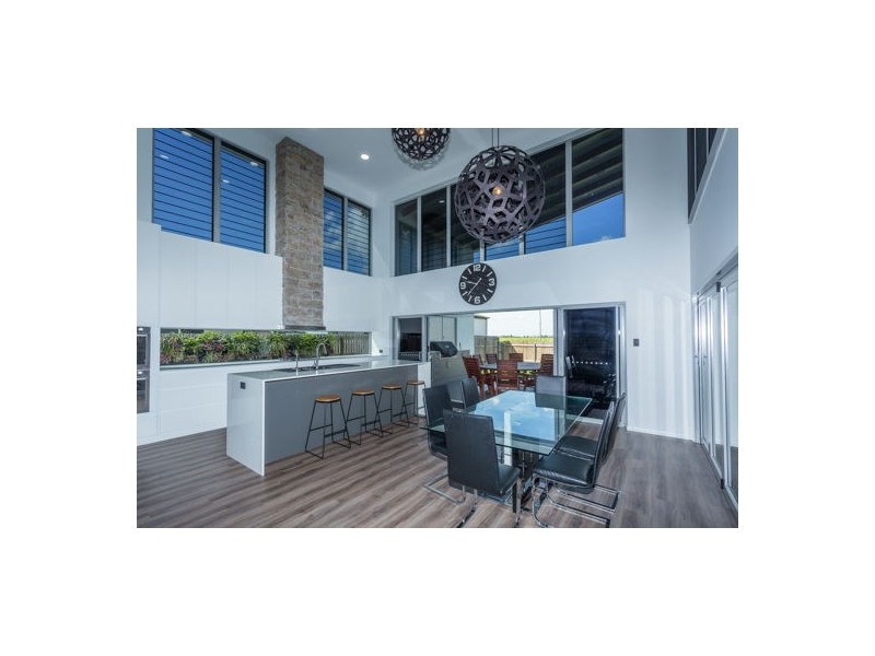 49 Botanical Drive, Ooralea QLD 4740