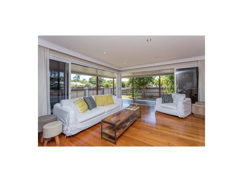 13 Downie Avenue, Bucasia QLD 4750