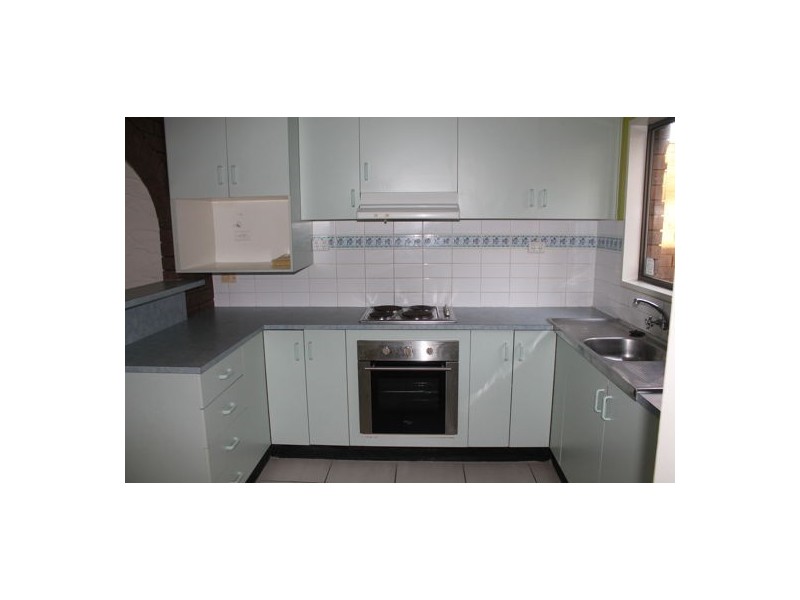 2/34 Keswick Street, Slade Point QLD 4740