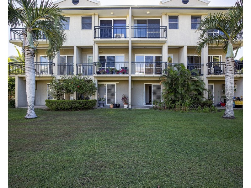 2/11 Bridge Road, East Mackay QLD 4740