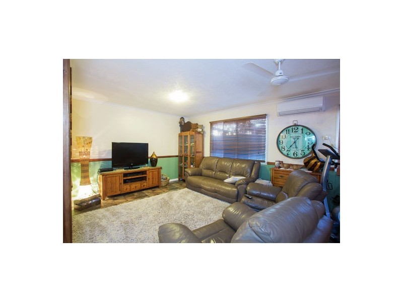 22 Carnegie Court, Oakenden QLD 4741