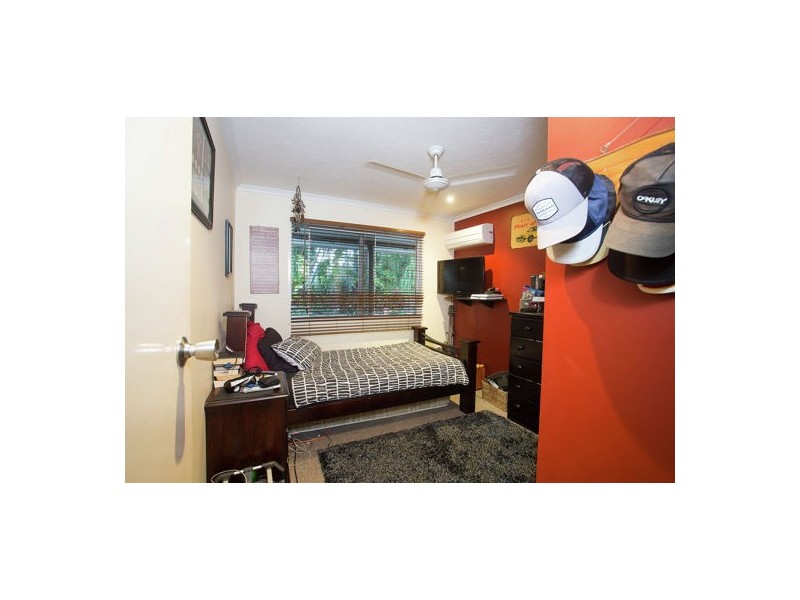 22 Carnegie Court, Oakenden QLD 4741