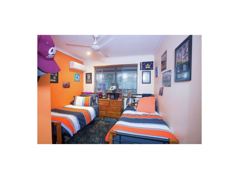 22 Carnegie Court, Oakenden QLD 4741