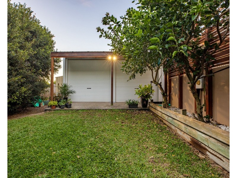 10 Gillies Court, Rural View QLD 4740