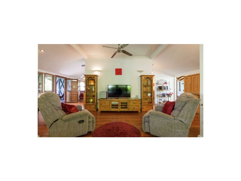 15 Tait Street, West Mackay QLD 4740