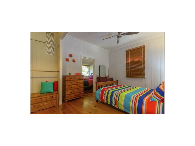 15 Tait Street, West Mackay QLD 4740