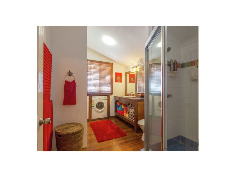 15 Tait Street, West Mackay QLD 4740