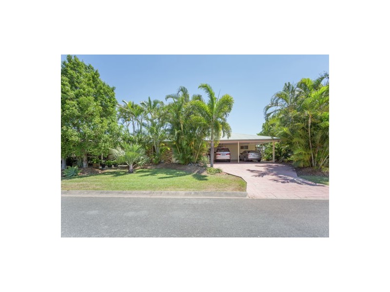 2 Avocado Court, Beaconsfield QLD 4740
