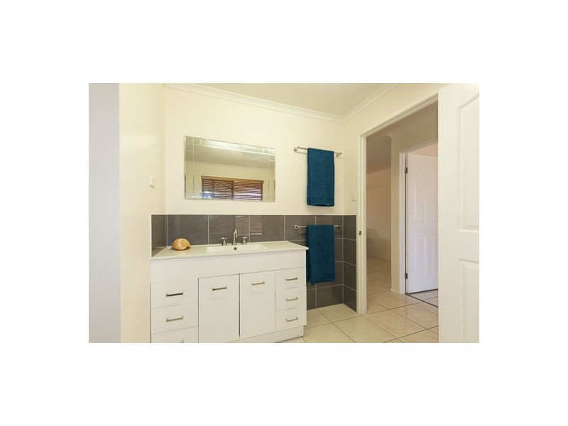 19 Glenella Richmond Road, Glenella QLD 4740