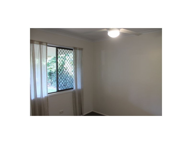 1/4 Loudon Street, Mackay QLD 4740