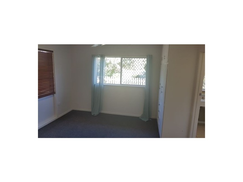 2/42 Binnington Esplanade, Mackay QLD 4740