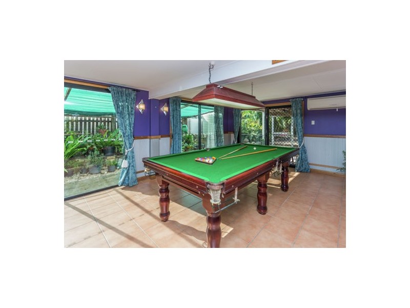 9 Quail Street, Slade Point QLD 4740